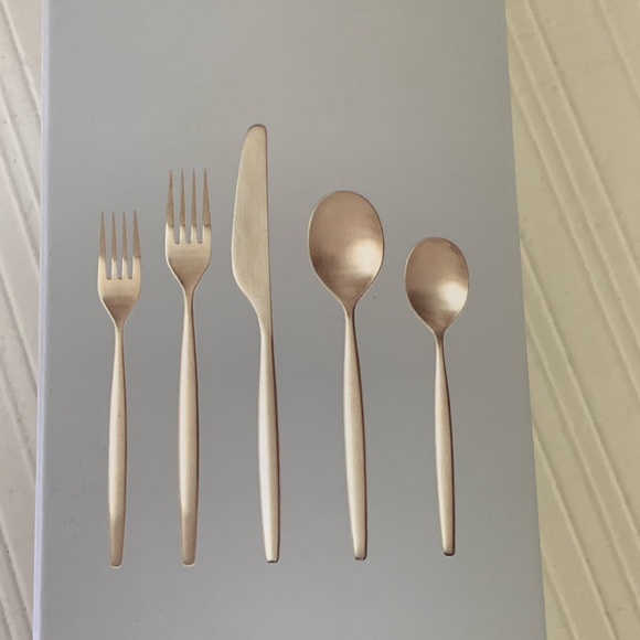 West elm Sidney sold stainless steel flatware 5- piece set - Picture 10 of 11